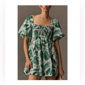 Anthropologie Maeve green and white Tropical Leaf Print Baby Doll Dress size LG